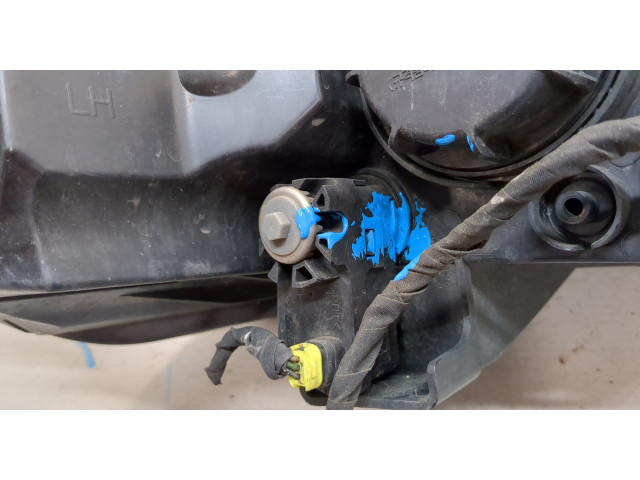 Фара передняя  KIA Ceed 2007-2012 левая 