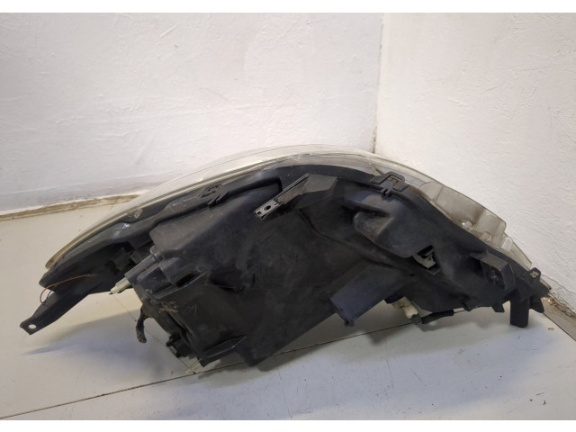 Фара передняя  Nissan Note E11 2005-2013 правая 