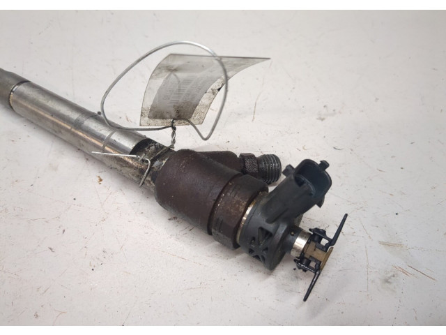 Форсунка топливная  Jeep Grand Cherokee 2013-    0445110523     