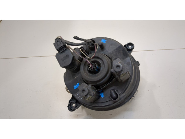 Фара передняя Jeep Patriot 2007-2010 правая