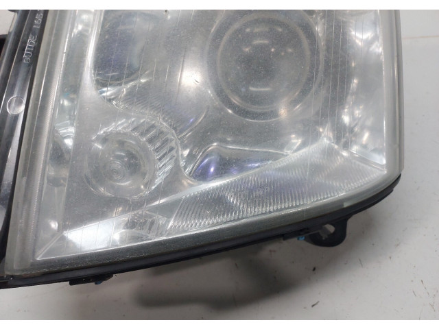 Фара передняя  Cadillac STS 2004-2011 левая 