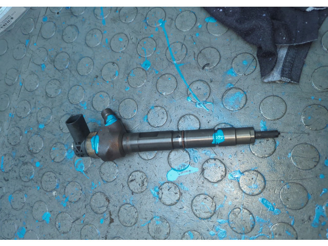 Форсунка топливная  Skoda Yeti 2009-2018    03L130277Q, 03L130855CX, 0445110467     