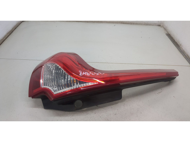 Задний фонарь          