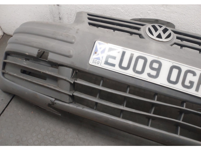 Бампер Volkswagen Caddy 2004-2015 передний