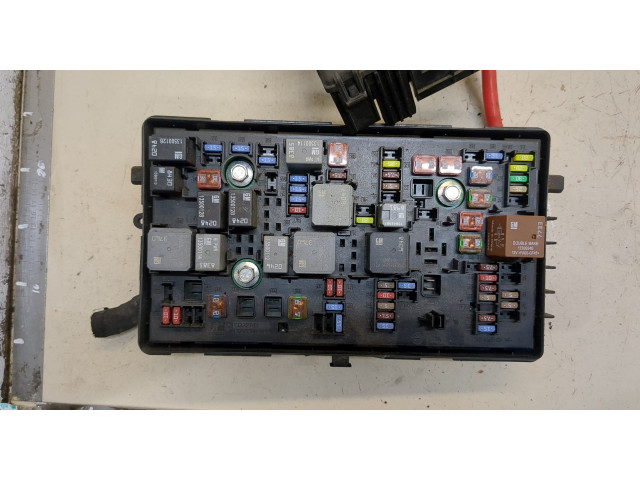 Блок предохранителей  Chevrolet Orlando 2011-2015         