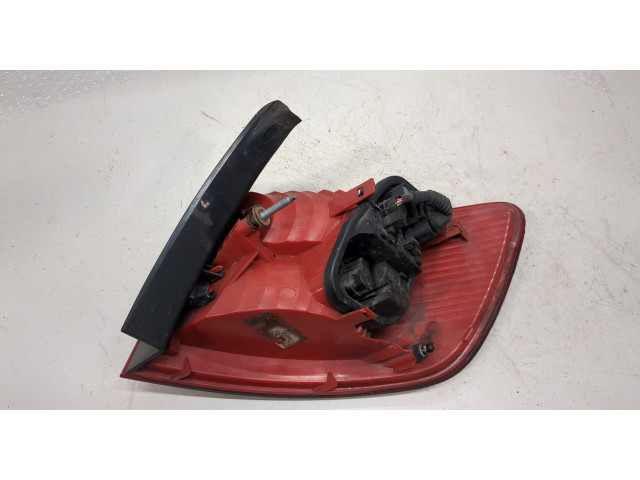 Задний фонарь          