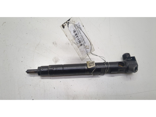 Форсунка топливная  Mercedes C W204 2006-2015    A6510700587     