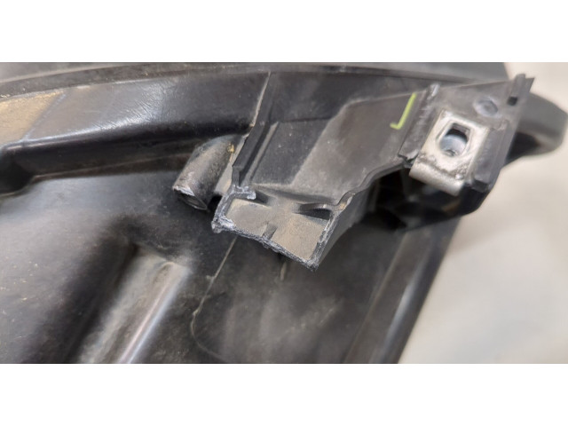 Фара передняя  Chevrolet Equinox 2017- левая 