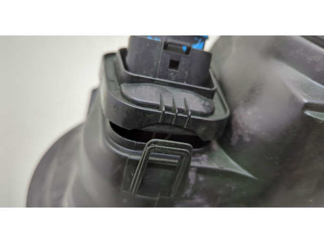 Фара передняя  Volkswagen Golf 4 1997-2005 правая 