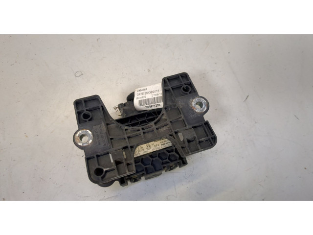 Радар круиз контроля Volkswagen Passat 8 2015- 3Q0907561C