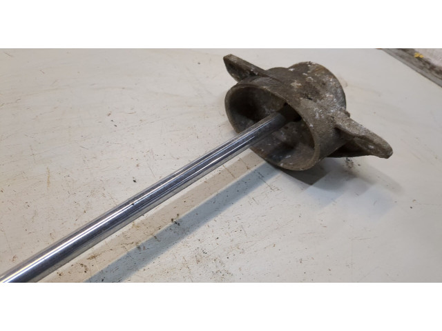 Стойка амортизатора  Volkswagen Golf 6 2009-2012      