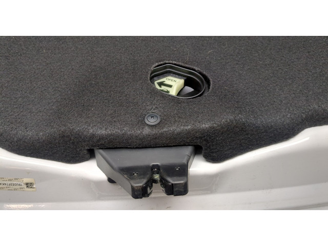 Замок багажника  Acura ILX 2018-2025       