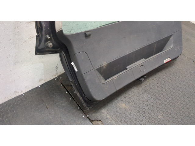 Замок багажника  Volkswagen Golf Plus       