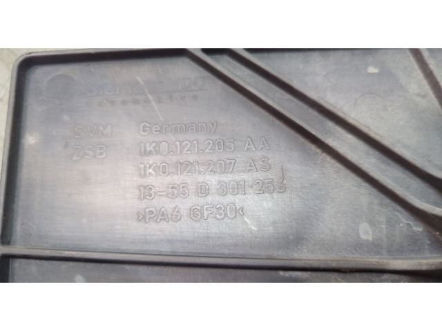 Вентилятор радиатора Volkswagen Caddy 2004-2015