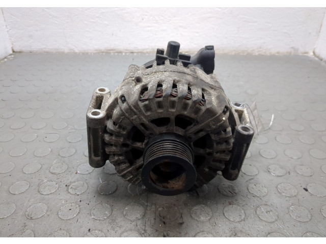 Генератор  Mercedes CLS C218 2010-2018       A0009067702    
