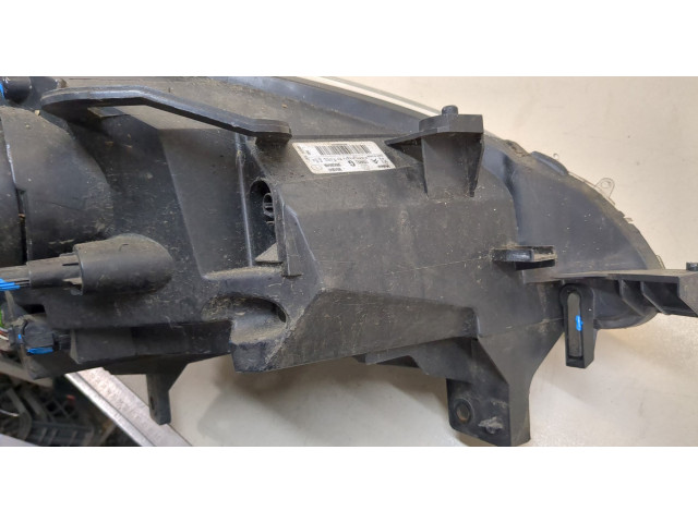 Фара передняя  Citroen Berlingo 2012-2018 левая 