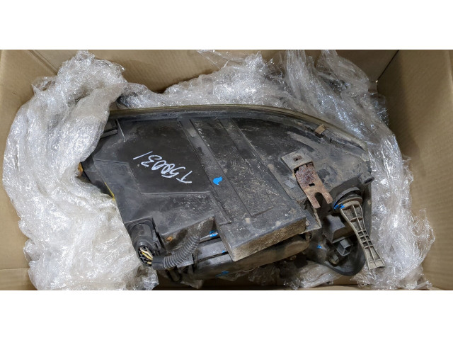 Фара передняя  Ford Galaxy 2000-2006 левая 