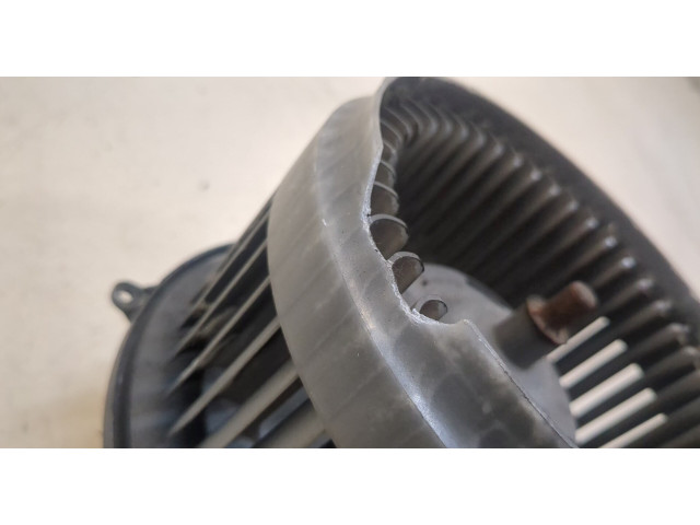 Моторчик печки  Volvo XC90 2002-2006        