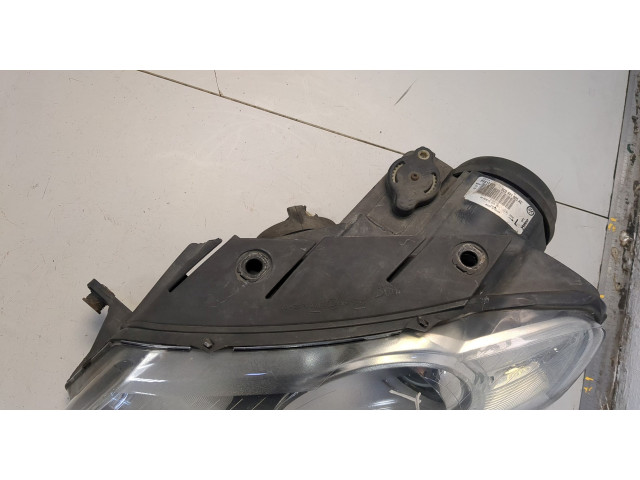 Фара передняя  Volkswagen Passat 6 2005-2010 левая 