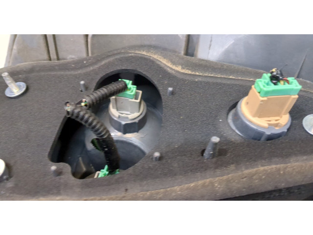 Задний фонарь