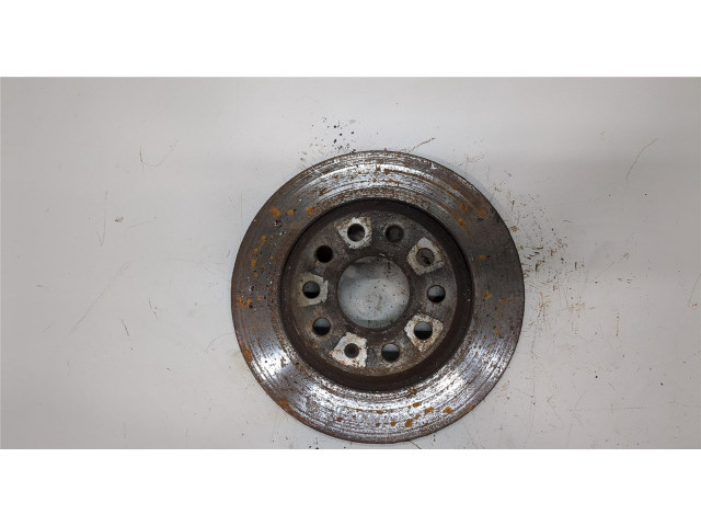 Диск тормозной Skoda Octavia (A5) 2004-2008 2.0 задний 1K0615601AB