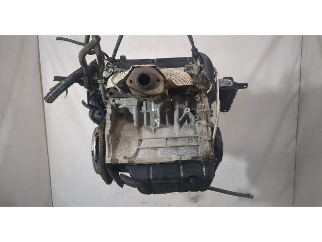 Клапанная крышка двигателя ДВС  Mitsubishi ASX 1.6     