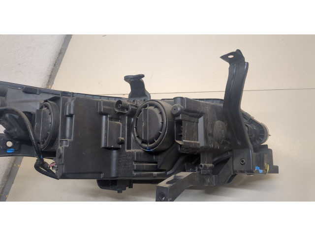 Фара передняя  Honda Civic 2011-2017 левая 