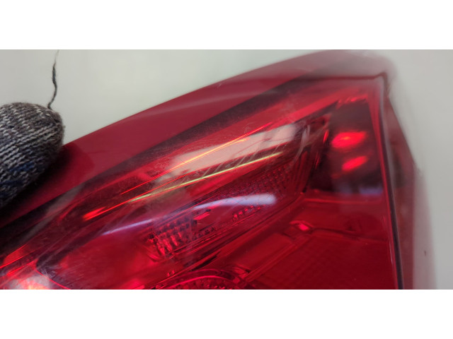 Задний фонарь