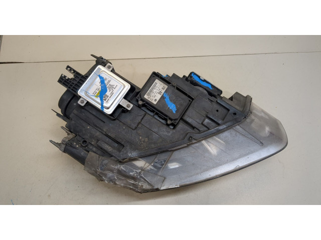 Фара передняя Audi Q3 2011-2018 левая