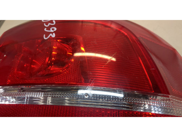 Задний фонарь