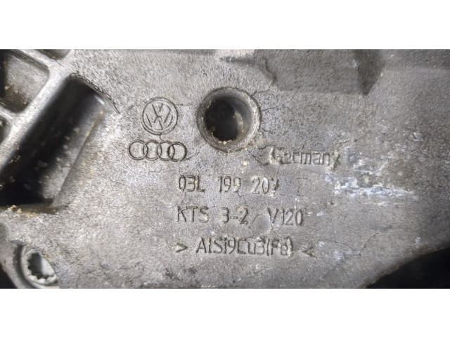 Генератор  Volkswagen Passat CC 2008-2012       03G903023    