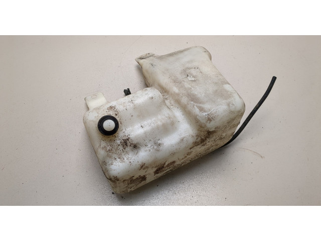 Бачок омывателя BMW 7 E38 1994-2001 61668352898, 8352898