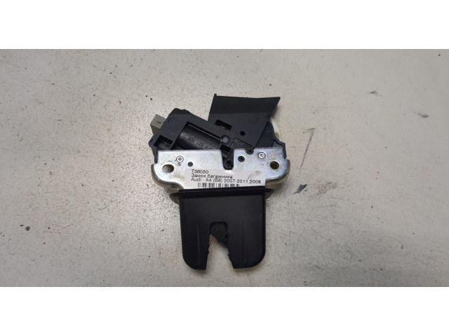 Zámek zadních dveří