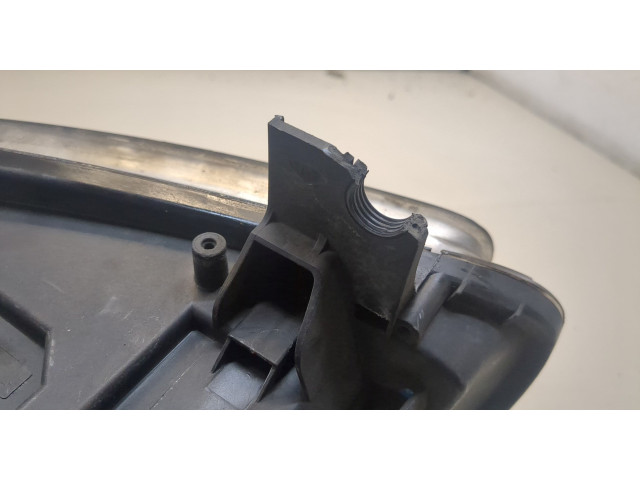 Фара передняя  Volkswagen Caddy 2004-2015 правая 