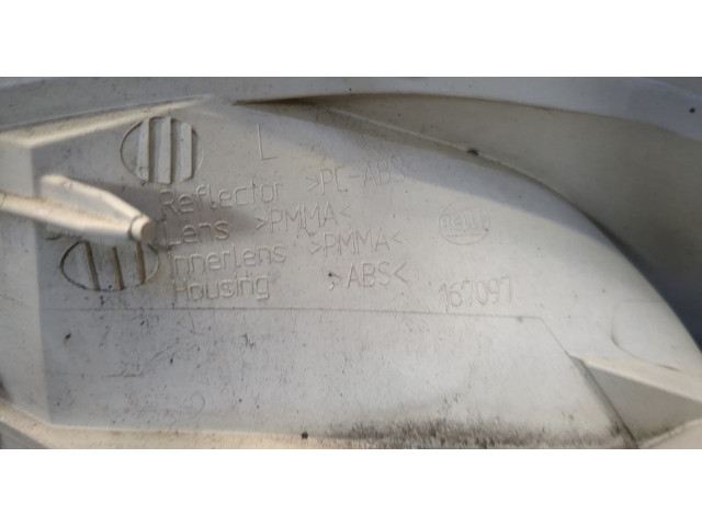 Задний фонарь          