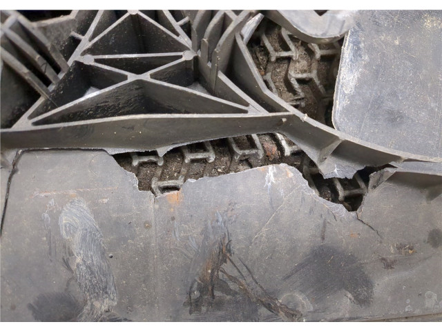 Вентилятор радиатора Mitsubishi ASX 1.6 бензин