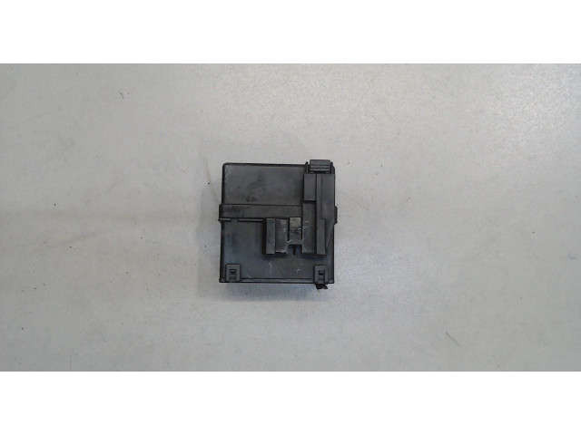 Блок реле Infiniti Q50 2013-2017