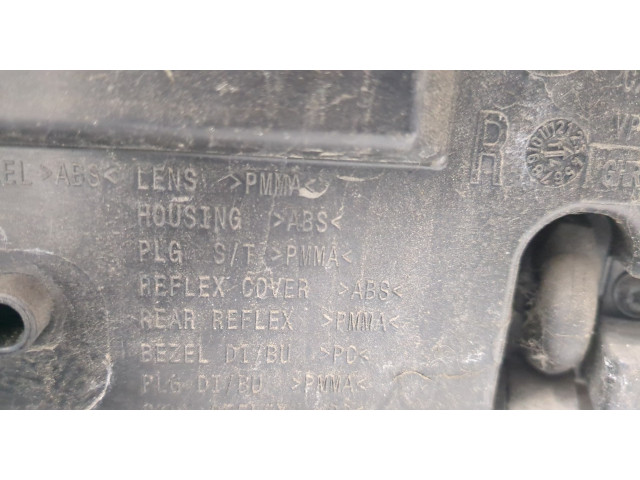 Задний фонарь