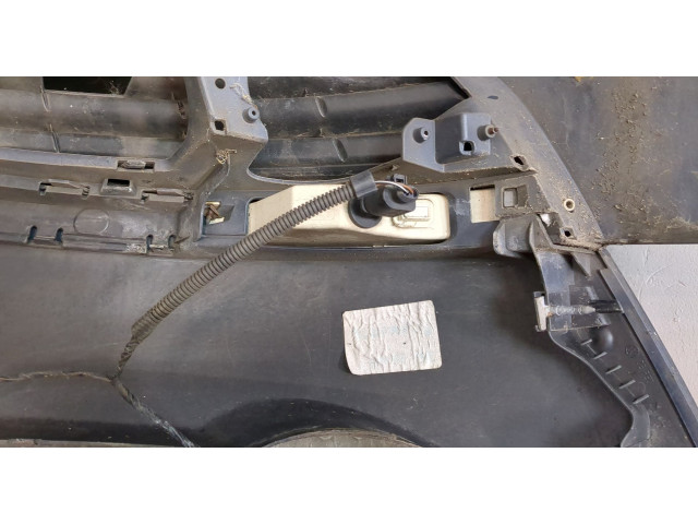 Решетка радиатора  Volkswagen Passat 6 2005-2010          3C0853651AD, 3C0853601C