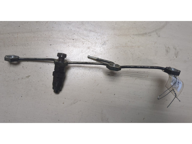 Форсунка топливная Mitsubishi Montero Sport / Pajero Sport 1996-2008