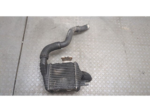 Интеркулер KIA Sportage 2004-2010 2.0