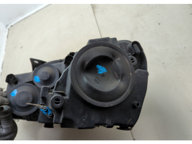 Фара передняя Volkswagen Golf 6 2009-2012 правая