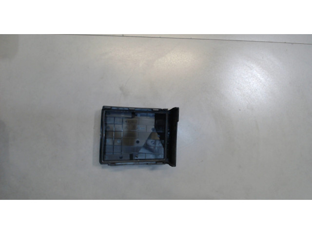 Крышка блока предохранителей  Volkswagen Passat CC 2008-2012      1K093713F, 1K0937132G     2