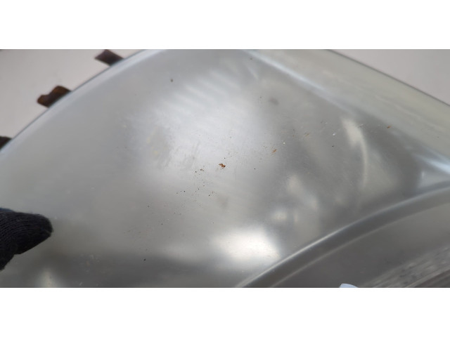 Фара передняя Toyota Prius 2003-2009 правая