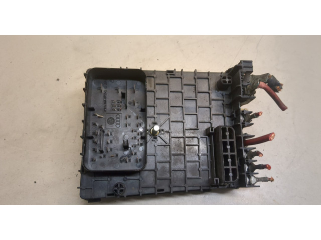 Блок предохранителей  Volkswagen Passat 6 2005-2010      3C0937125   