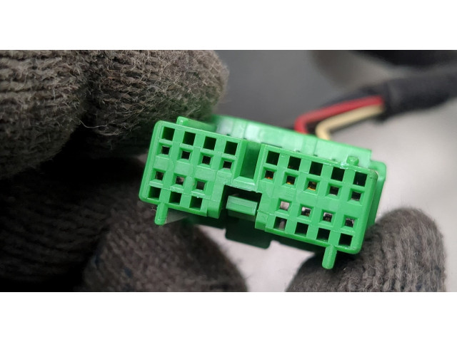 Зеркало боковое Volvo XC90 2002-2014 правое 3303006