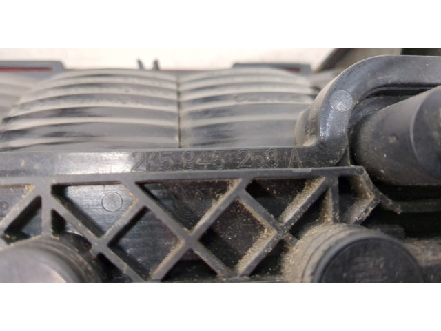 Задний фонарь          