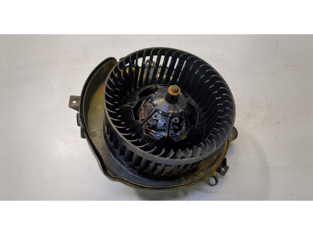 Моторчик печки  Skoda Octavia (A7) 2017-2021 5Q2819021B    5Q2819021B   