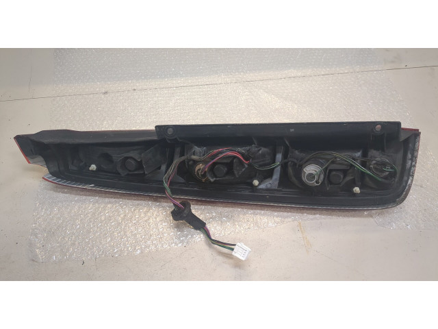 Задний фонарь Nissan X-Trail (T30) 2001-2006