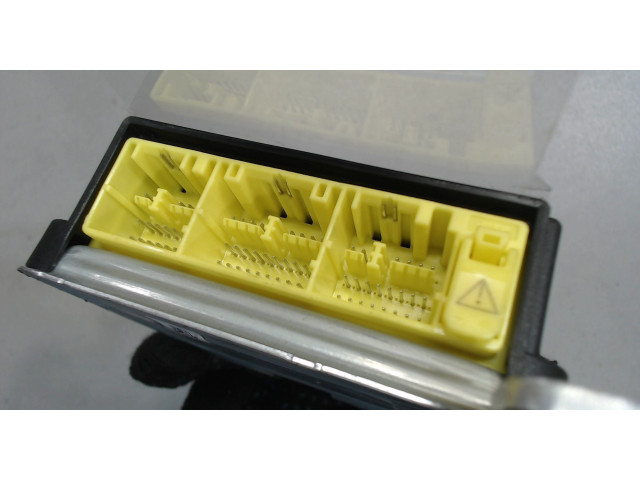 Блок управления подушками безопасности Infiniti Q50 2013-2017